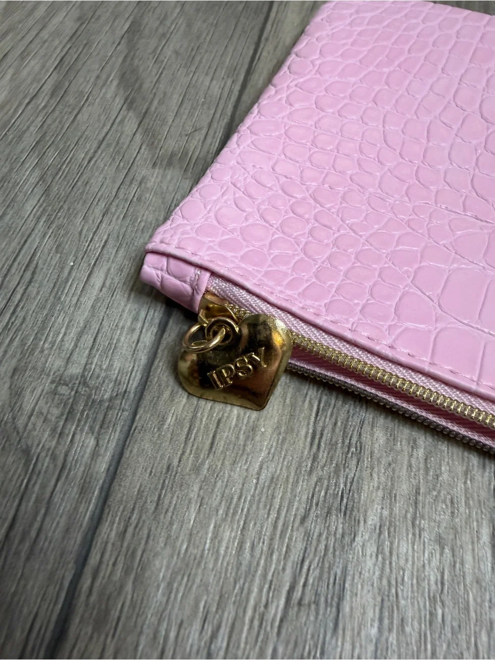 IPSY Pink Croc Embossed Faux Leather Makeup Bag Cosmetic Pouch